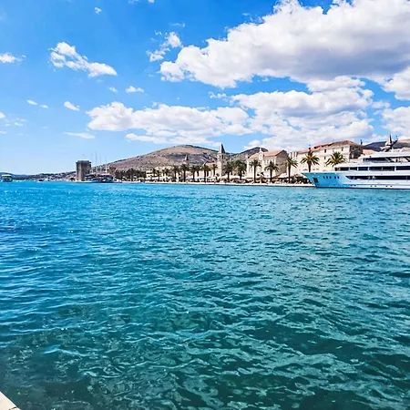 Appartamento Lucica-3 By Interhome *