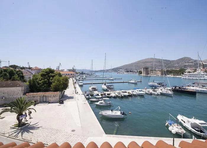 Apartman Lucica-3 By Interhome Trogir